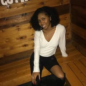 Meet your Posher, Paris